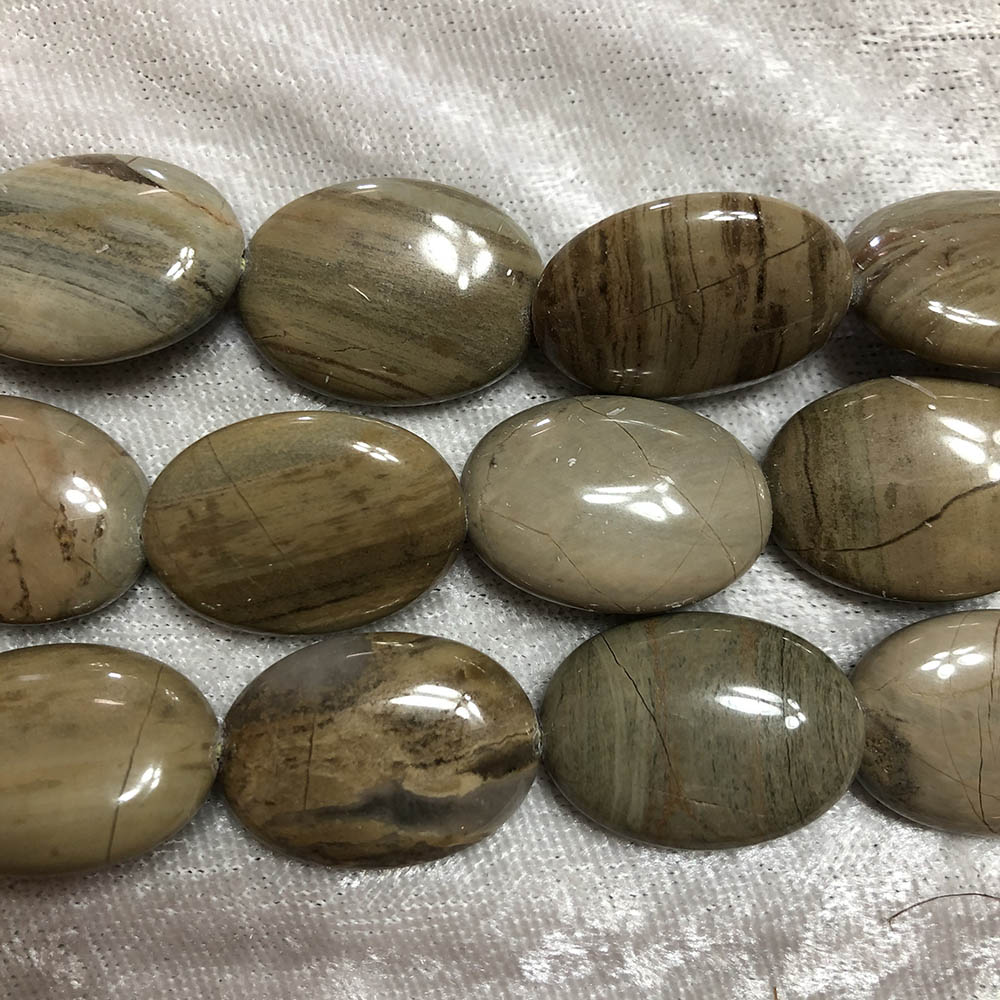 Plain Oval Dragon Blood Jasper Beads 18mm x 25mm