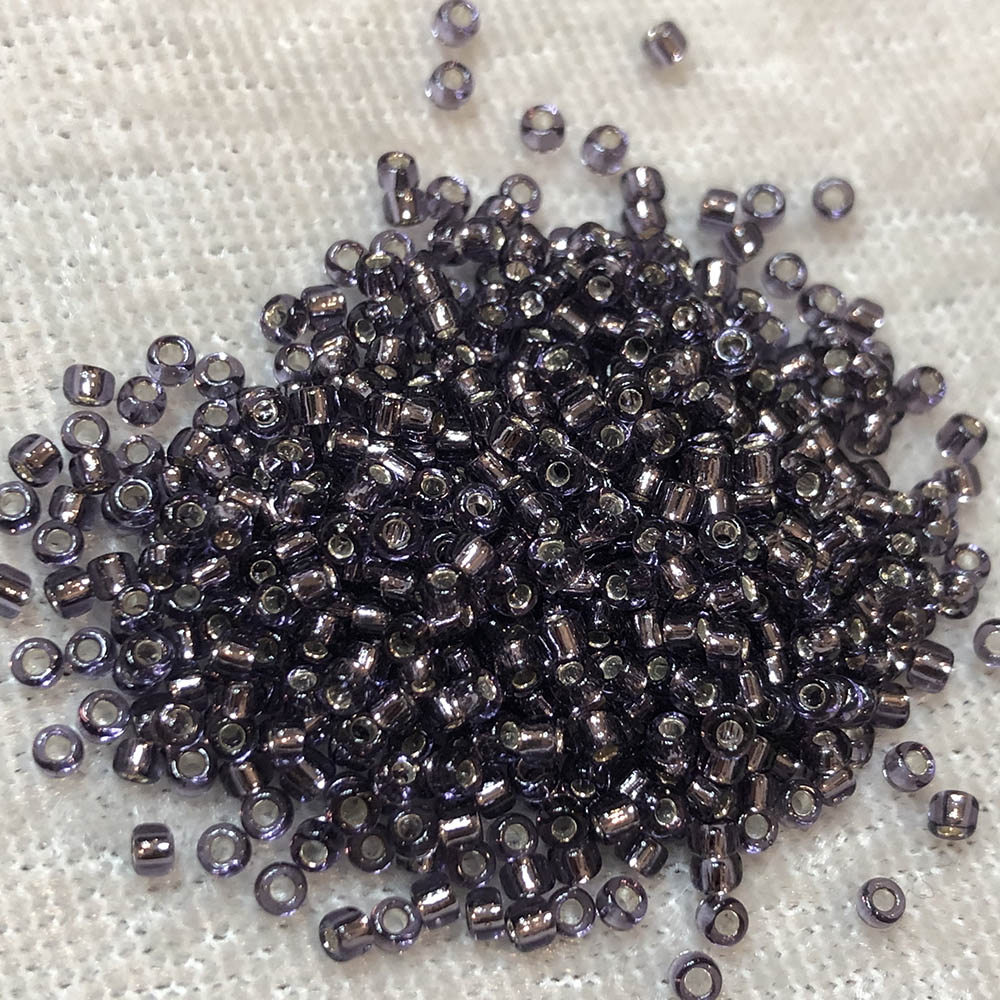 11/0 Silver Lined Tanzanite 13A Japanese Seed Beads