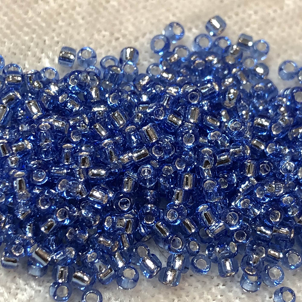 8/0 Silver Lined Sapphire 19 Japanese Seed Beads