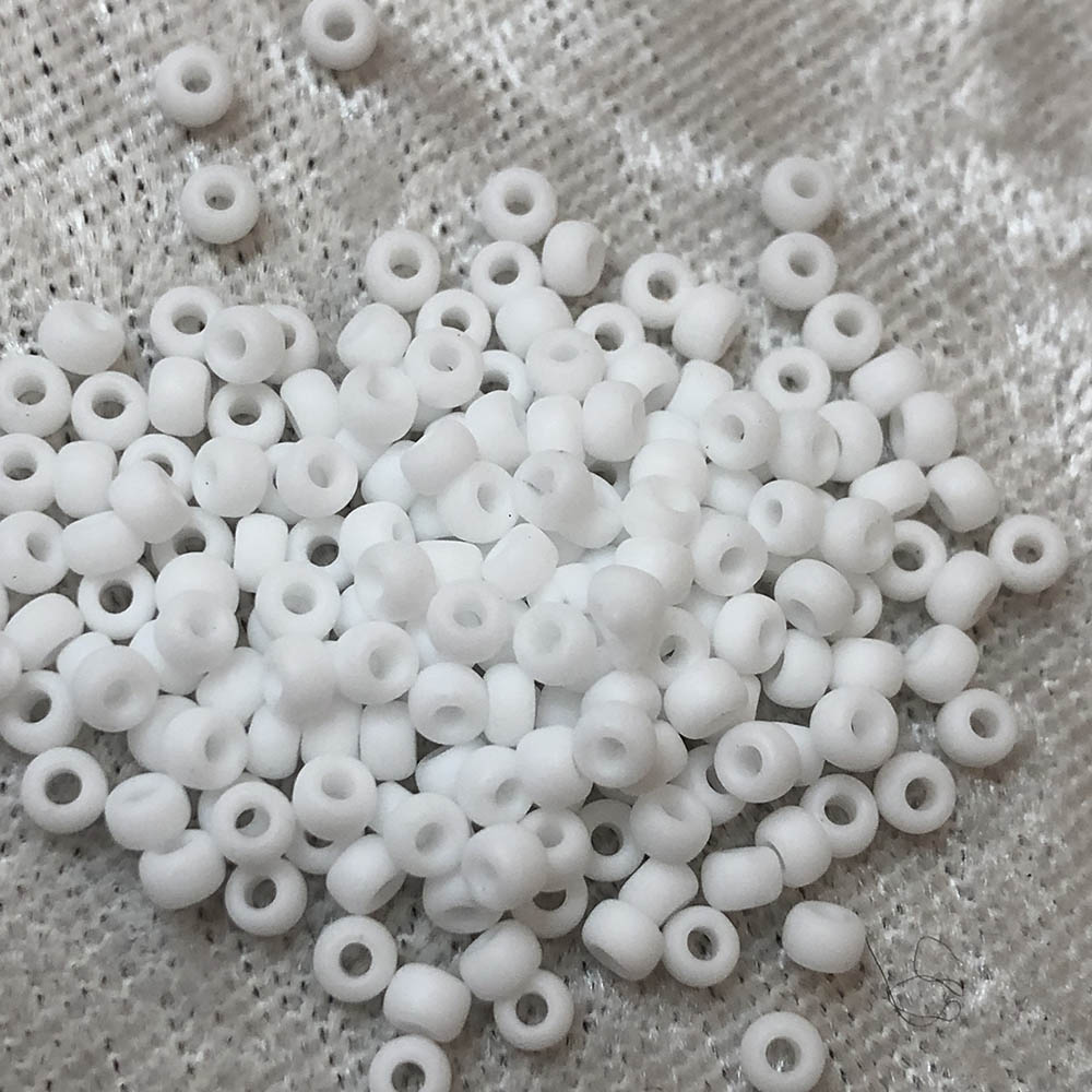 11/0 Matte White F402A Japanese Seed Beads