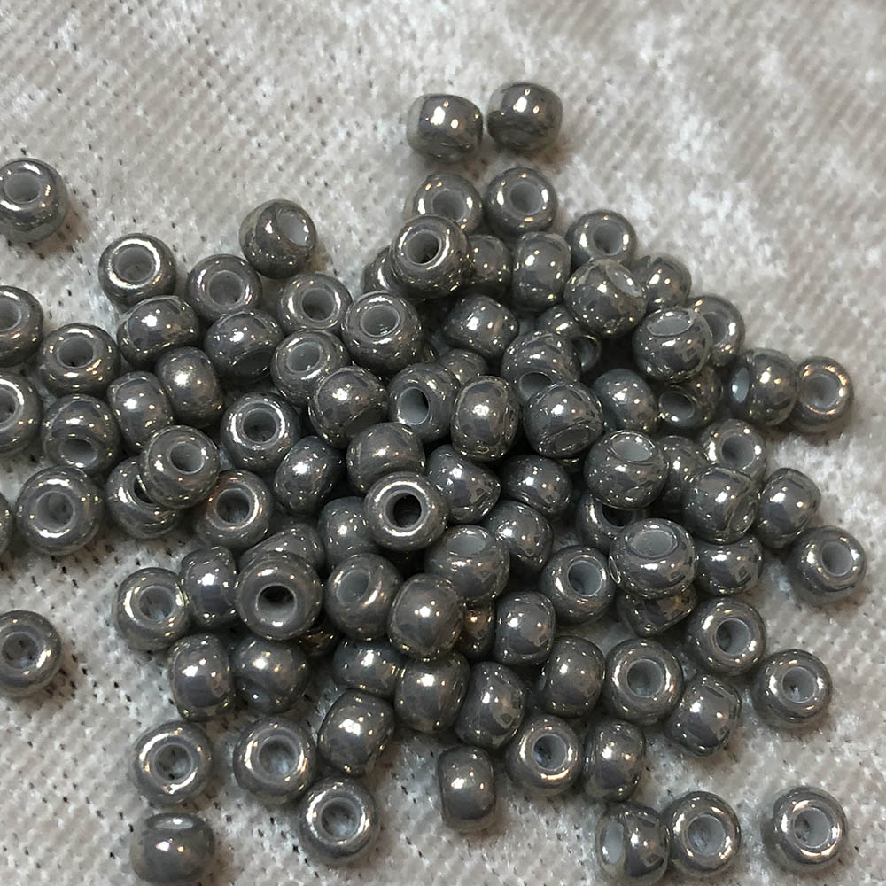 6/0 Ghost Gray Gold Luster 318T Japanese Seed Beads