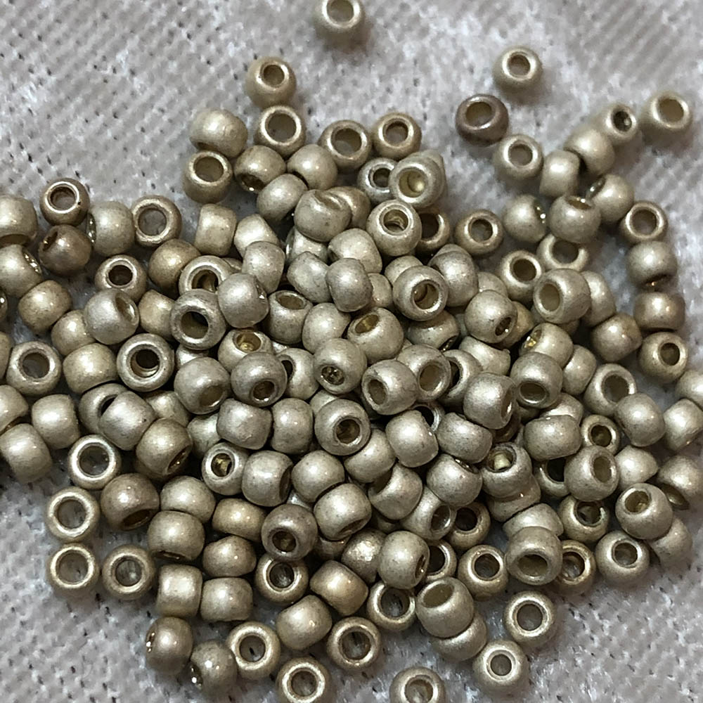 8/0 Frosted Permanent Metallic Silver PF470 Japanese Seed Beads