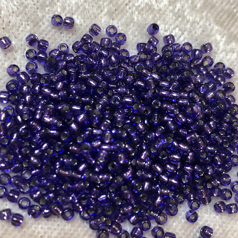 11/0 Silverlined Regal Purple P26 Japanese Seed Beads