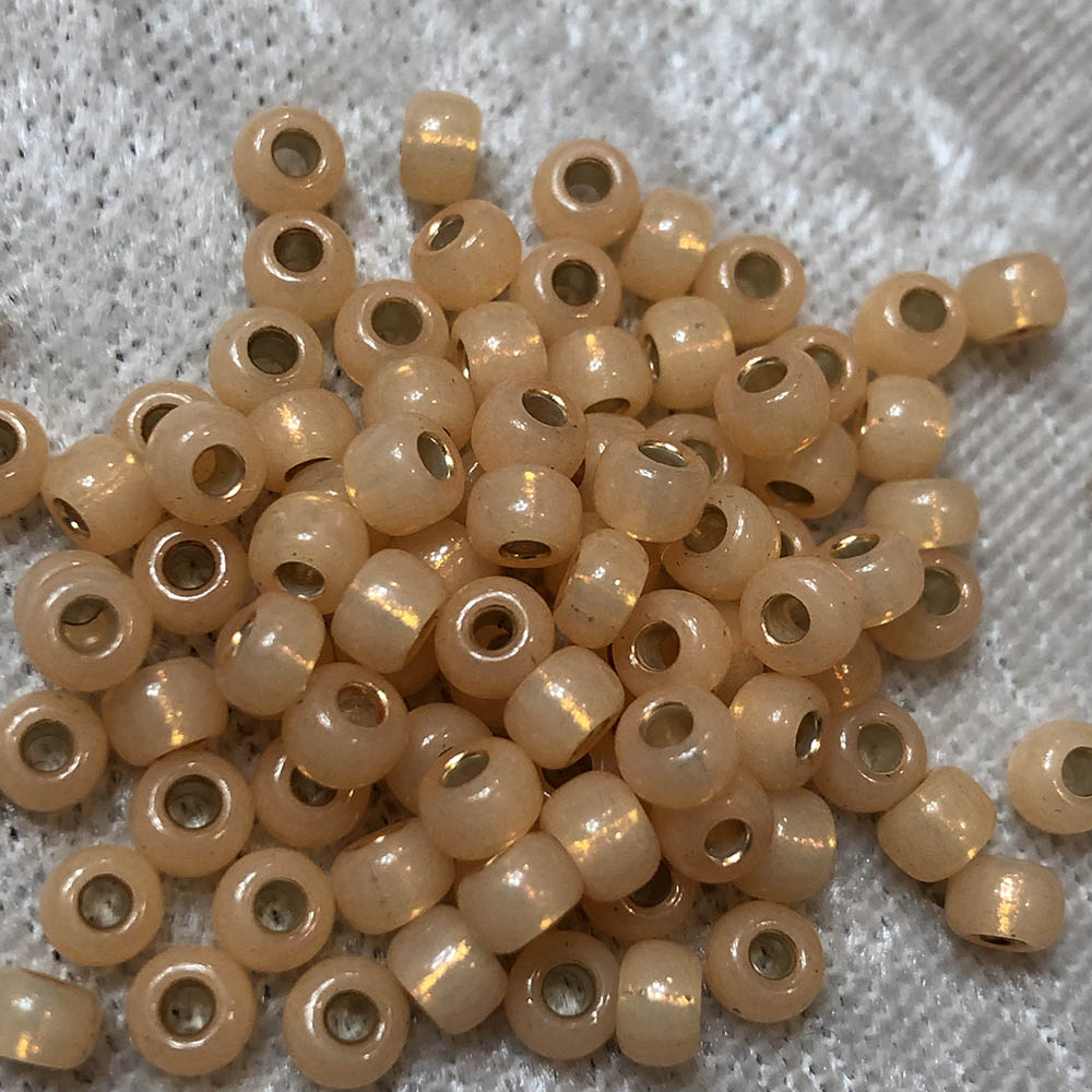 6/0 Gold Lined Peach 580 Japanese Seed Beads