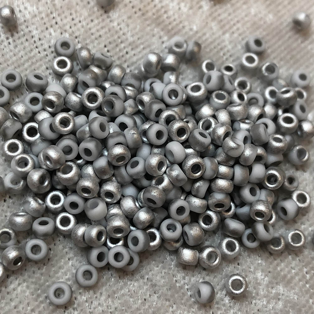 8/0 Labrador Matte 4558 Japanese Seed Beads