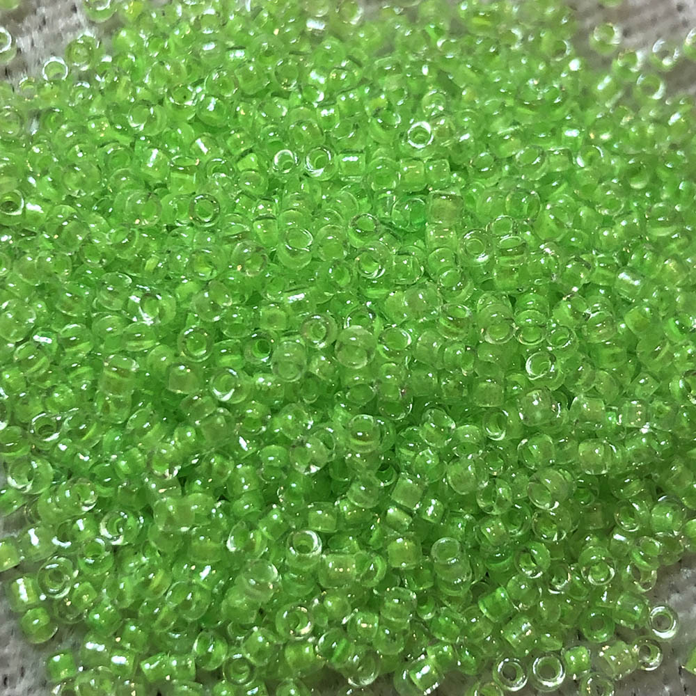 15/0 Transparent Crystal Neon Green 206B Japanese Seed Beads