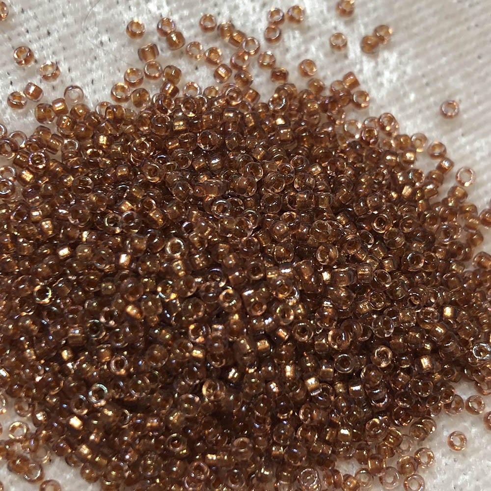 15/0 Silverlined Dark Topaz 734 Japanese Seed Beads