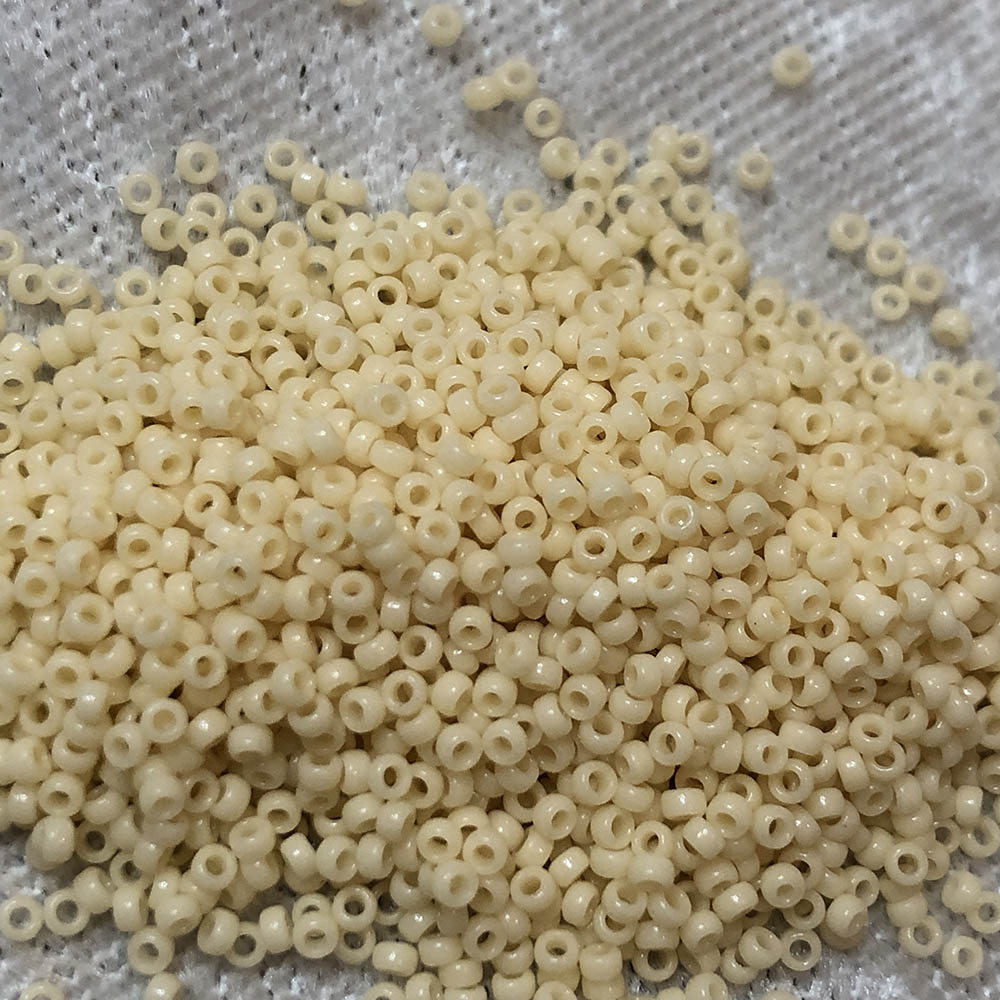 15/0 Opaque Ivory White 403 Japanese Seed Beads