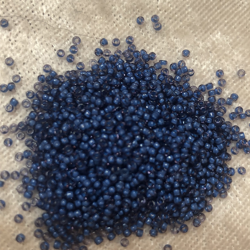 15/0 Colorlined Crystal Navy 399H Japanese Seed Beads