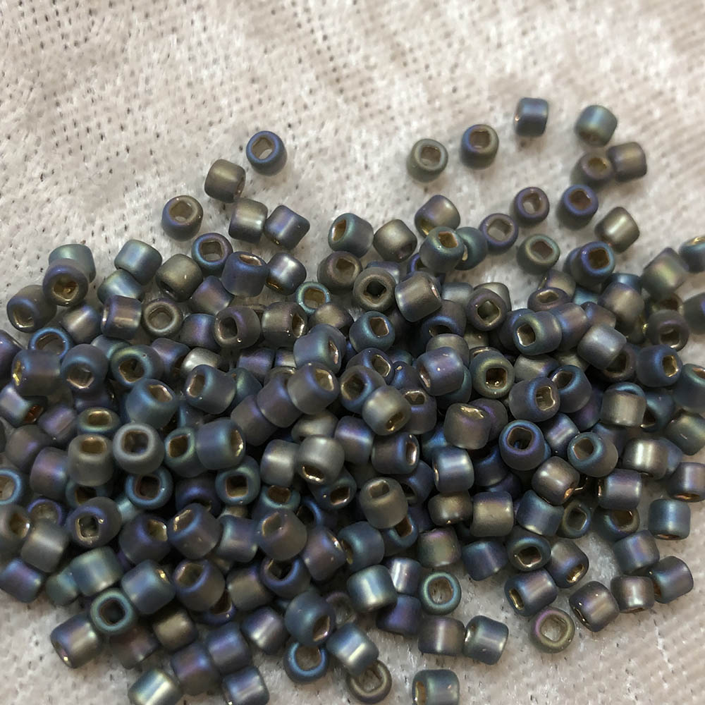 8/0 Frosted Silverlined Black Diamond F649 Japanese Seed Beads