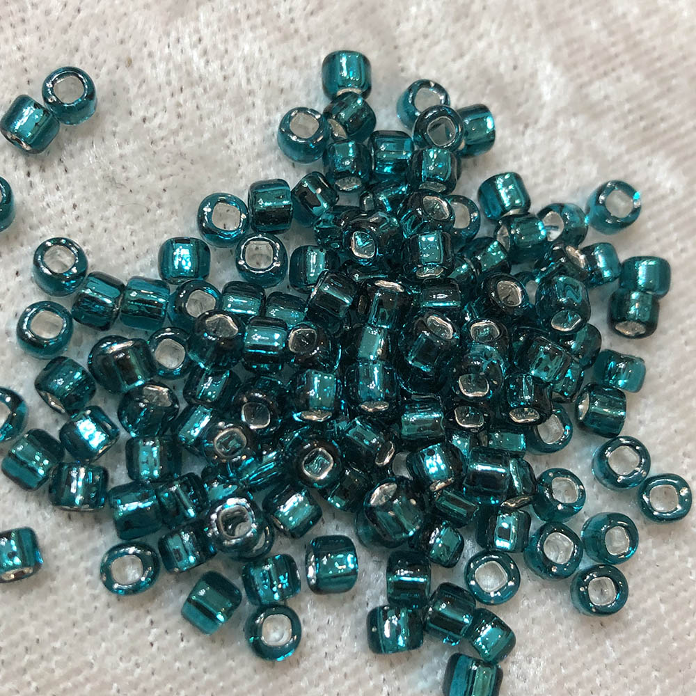 6/0 Silverlined Emerald 17BL Japanese Seed Beads