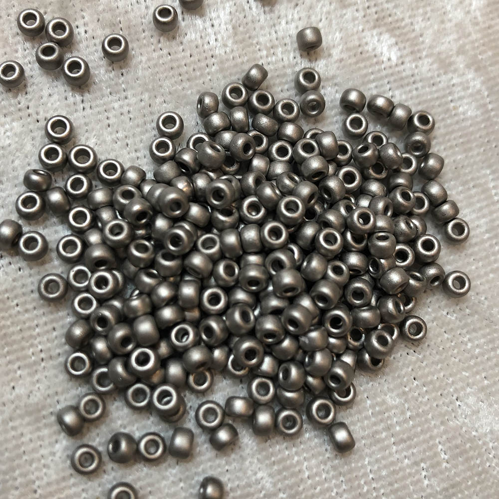 8/0 Frosted Metallic Silver F464A Japanese Seed Beads