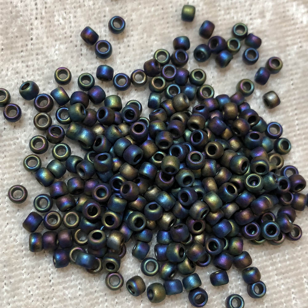 8/0 Semi Glazed Black Rainbow 2642F Japanese Seed Beads