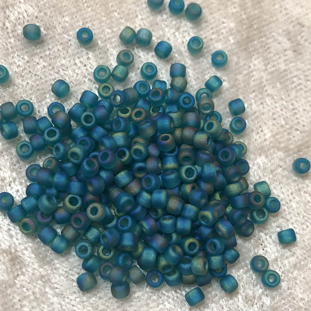 8/0 Matte Emerald Green AB F259A Japanese Seed Beads