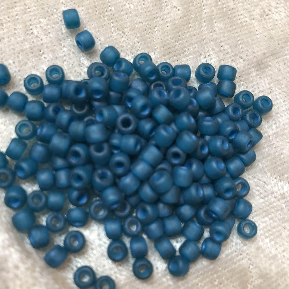 6/0 Matte Teal Lined Blue F399P Japanese Seed Beads