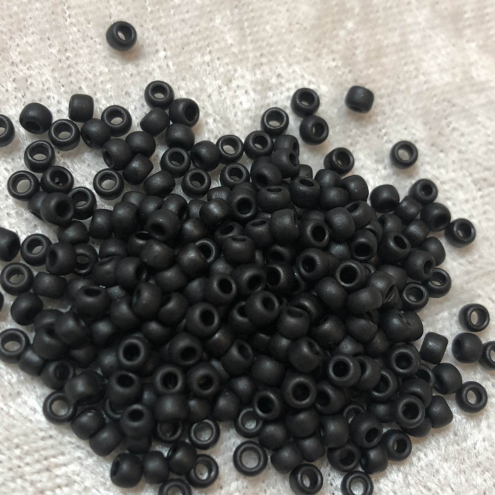 8/0 Semi-Glazed Jet Black 2612F Japanese Seed Beads