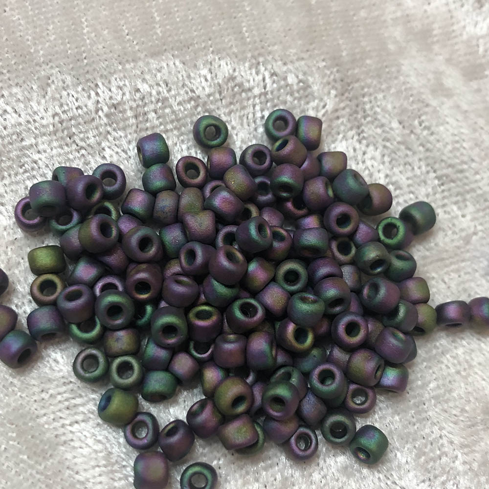 6/0 Frosted Purple Emerald Iris F462H Japanese Seed Beads