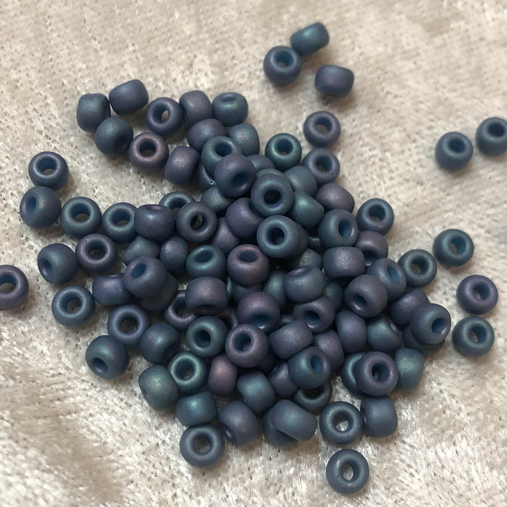 6/0 Sioux Blue Metallic Matte F463P Japanese Seed Beads