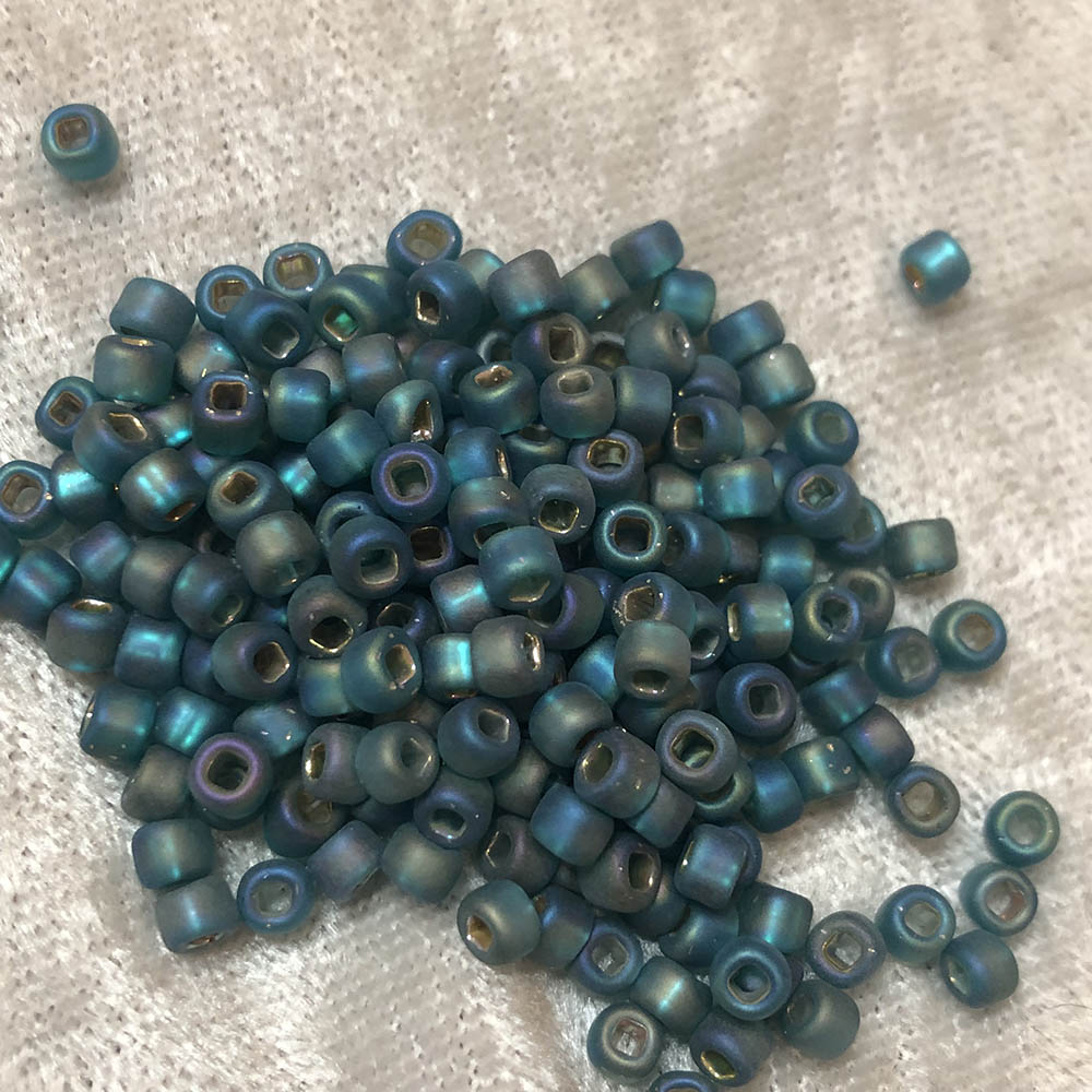 6/0 Silverlined Matte Rainbow Teal F643 Japanese Seed Beads