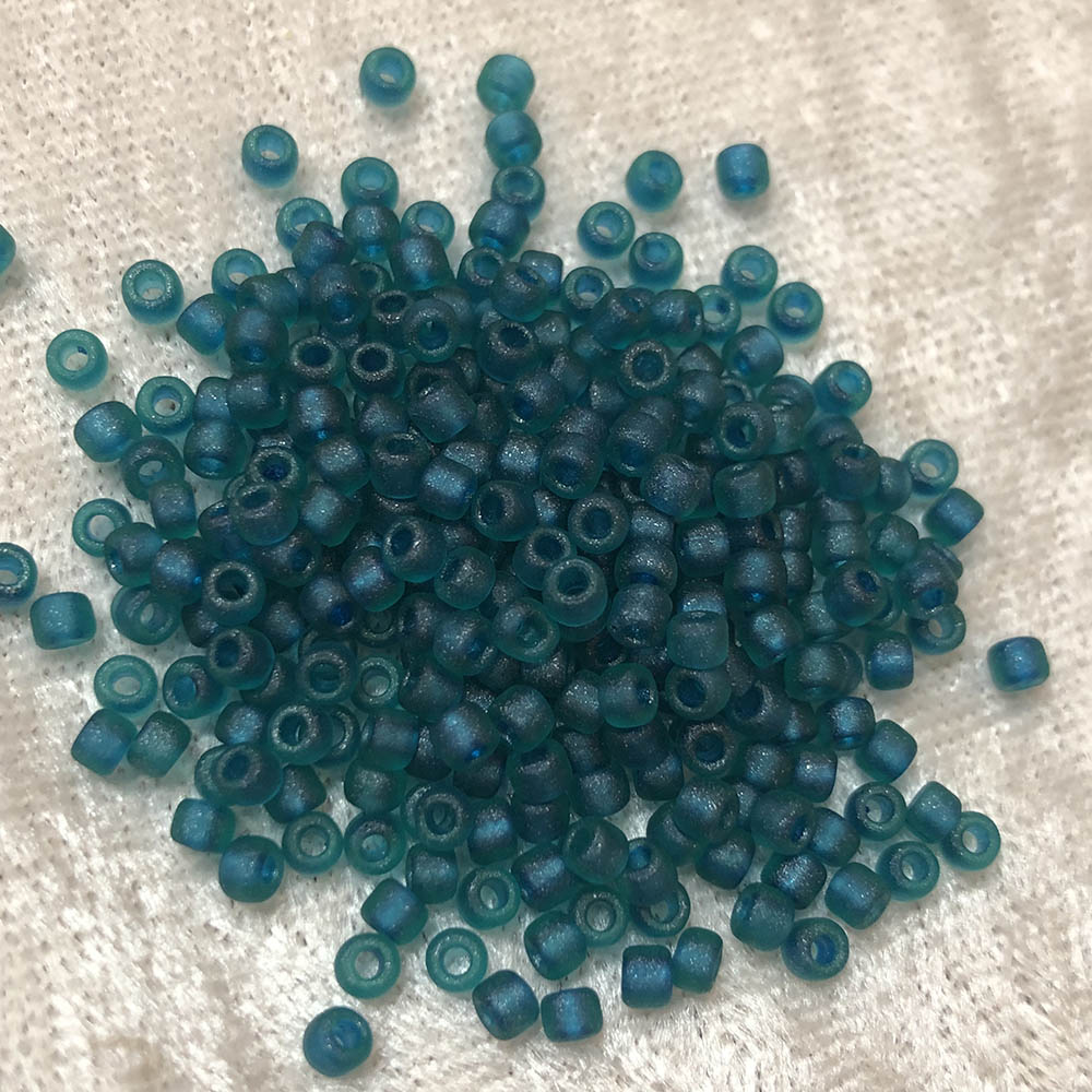 8/0 Blueberry Frosted Stardust F323A Japanese Seed Beads