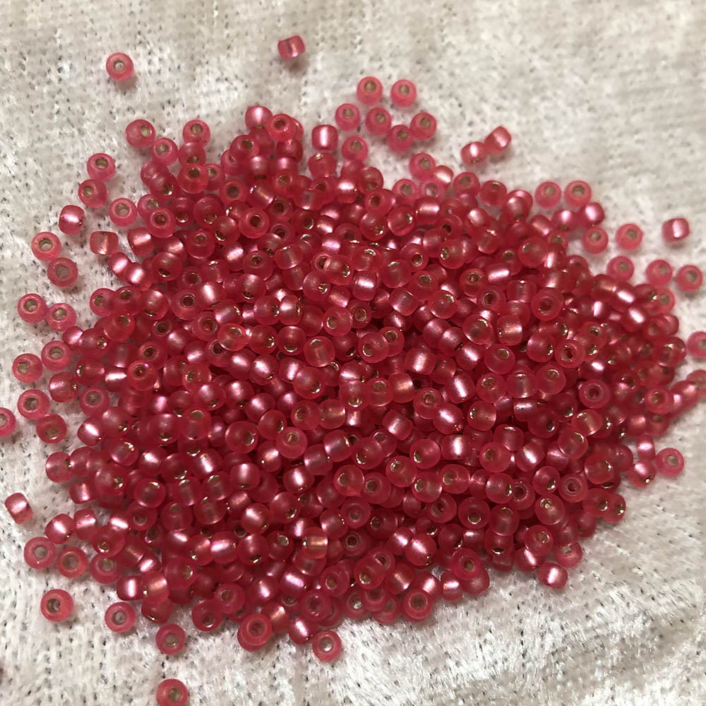 11/0 Silver Lined Flame Red F22C Japanese Seed Beads