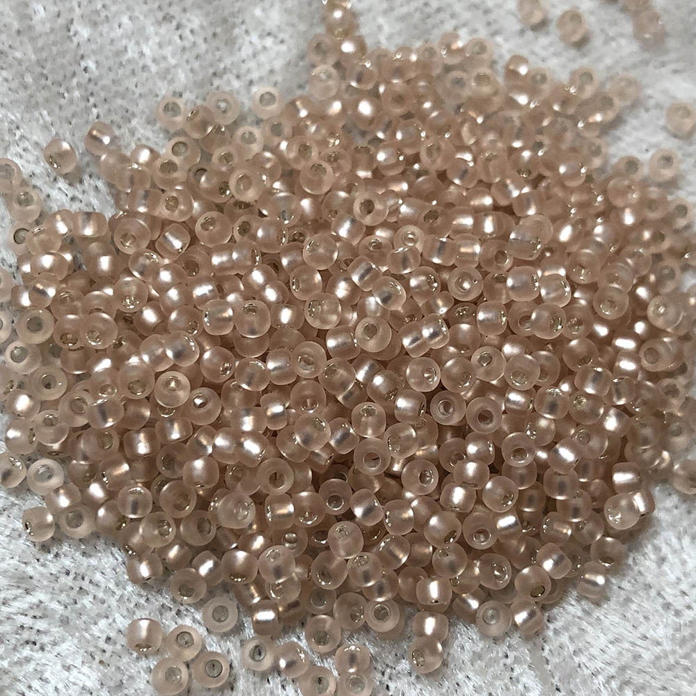 11/0 Frosted Silverlined Light Peach F12A Japanese Seed Beads