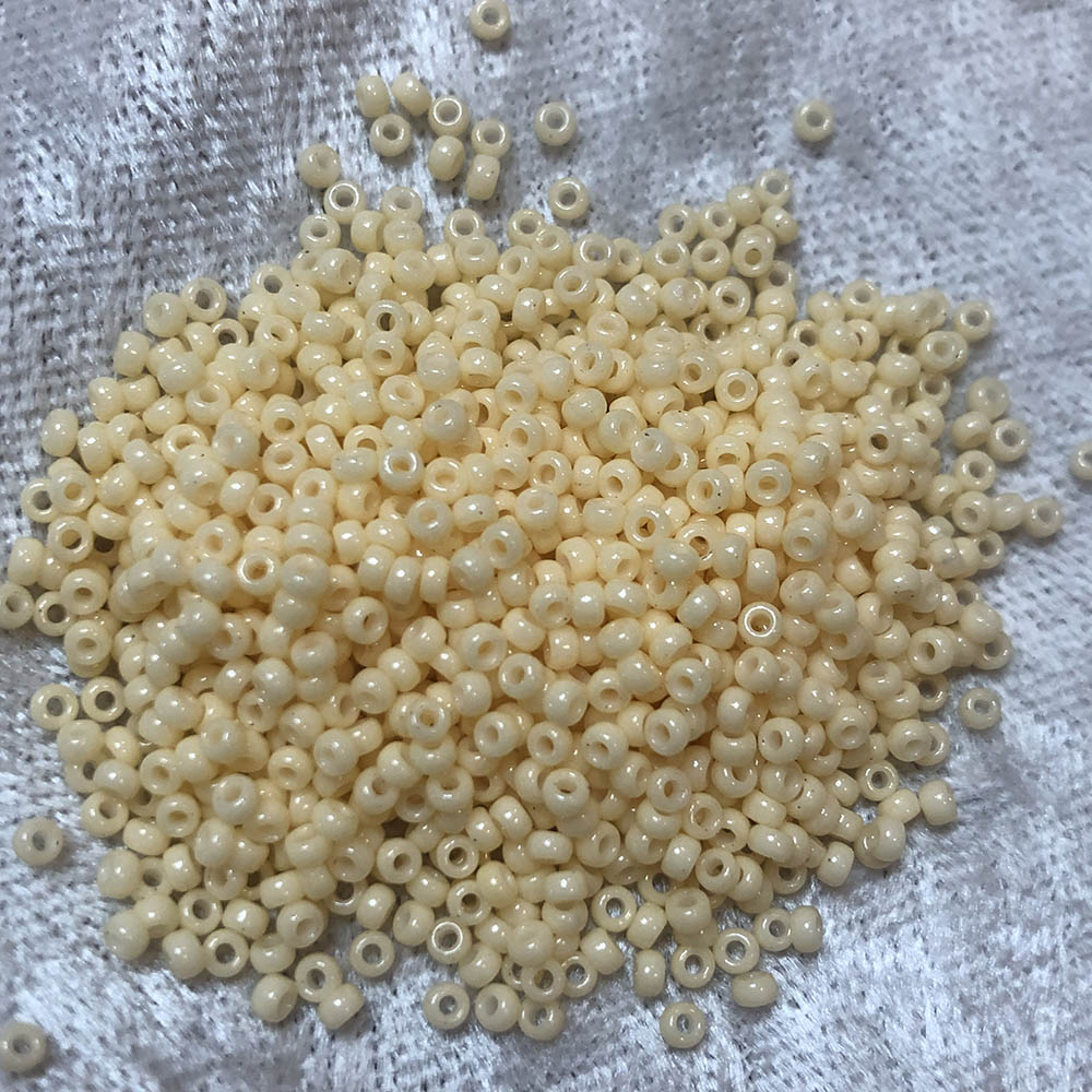 11/0 Opaque Light Tan 402G Japanese Seed Beads