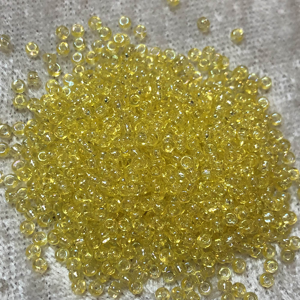 11/0 Transparent Canary Yellow 252A Japanese Seed Beads