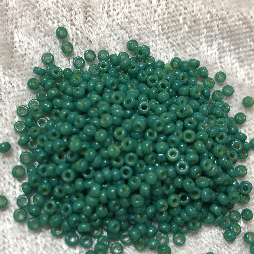 11/0 Opaque Green 411C Japanese Seed Beads