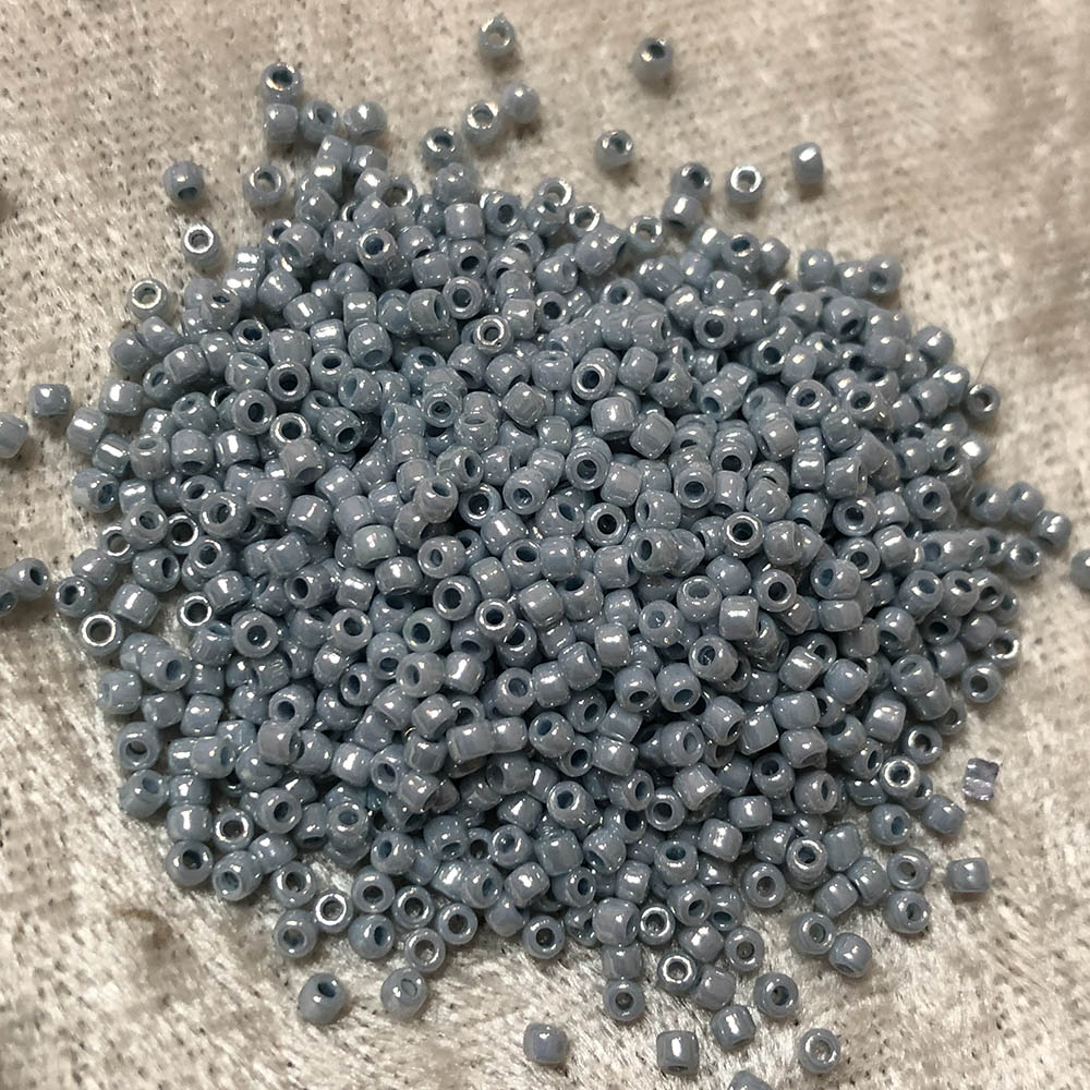 11/0 Sky Blue Luster 886 Japanese Seed Beads