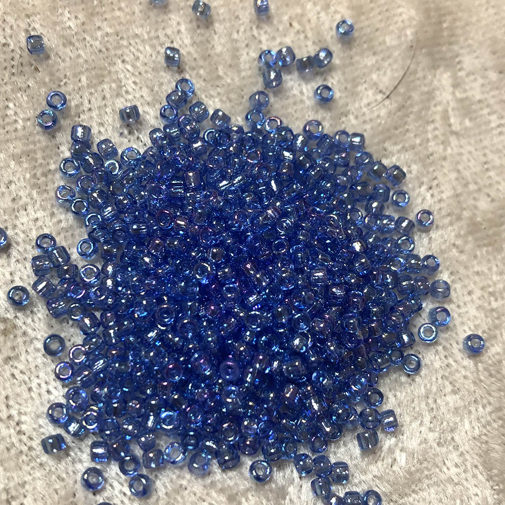 11/0 Transparent Sapphire AB 261 Seed Beads