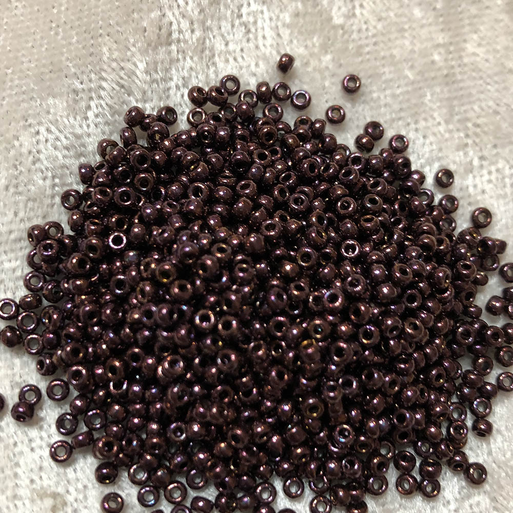 11/0 Metallic Dark Raspberry 460 Japanese Seed Beads