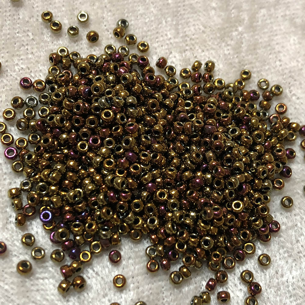 11/0 Metallic Gold Iris 462D Japanese Seed Beads