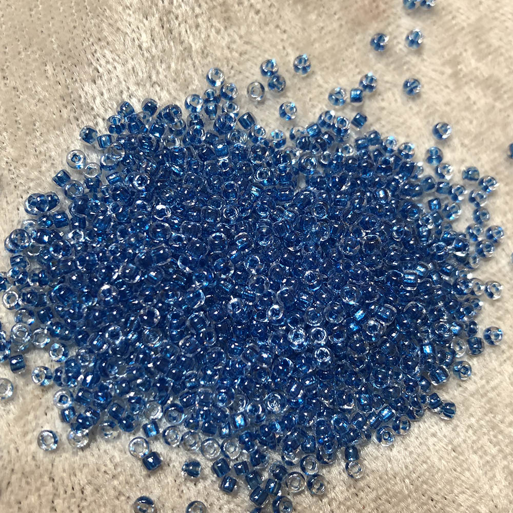 11/0 Transparent Electric Blue Colorlined Crystal 717 Japanese Seed Beads