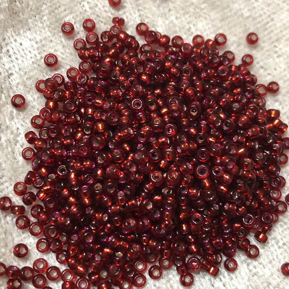 11/0 Garnet Red Silver Lined 41 Japanese Seed Beads