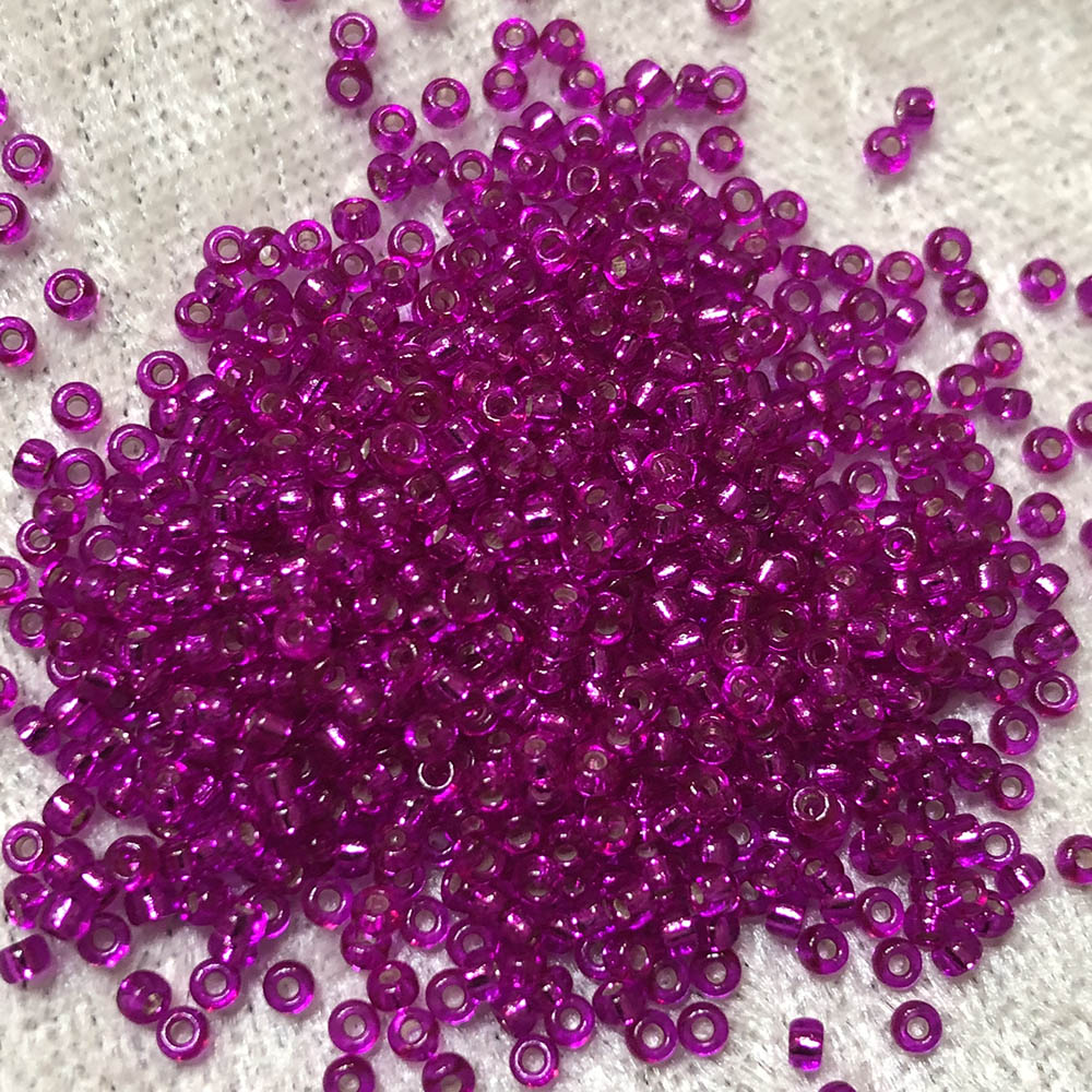 11/0 Transparent Silver Lined Fuchsia 23 Japanese Seed Beads