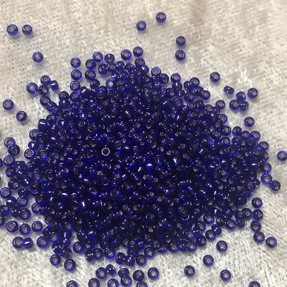 11/0 Silver Lined Sapphire 30 Japanese Seed Beads