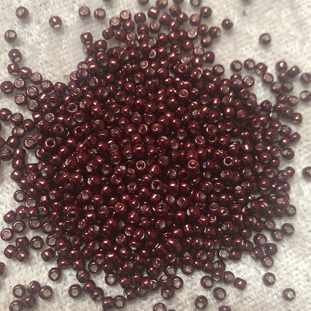 11/0 Metallic Maroon 489 Japanese Seed Beads