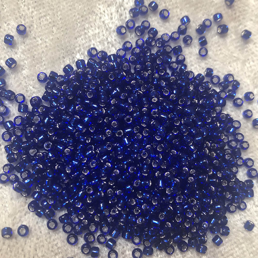 11/0 Silver Lined Cobalt Blue 20 Japanese Seed Beads