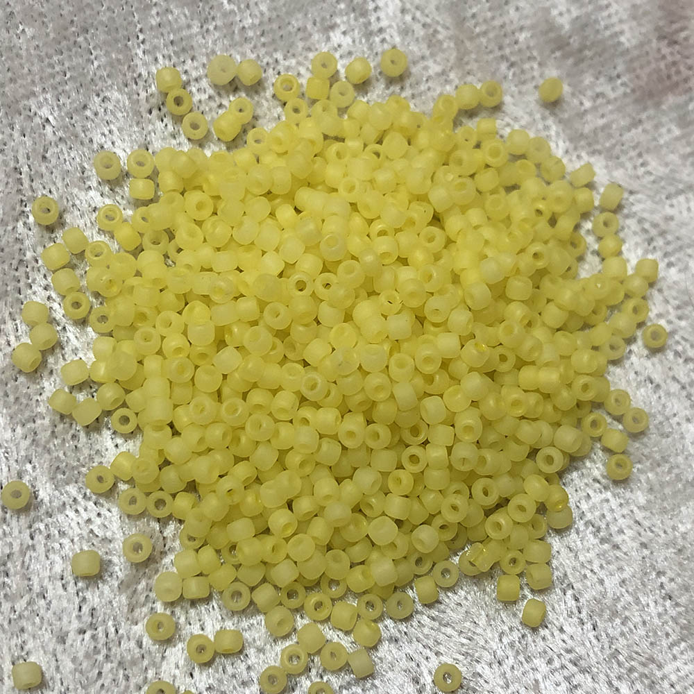 11/0 Frosted Transparent Lemoncello F514A Japanese Seed Beads