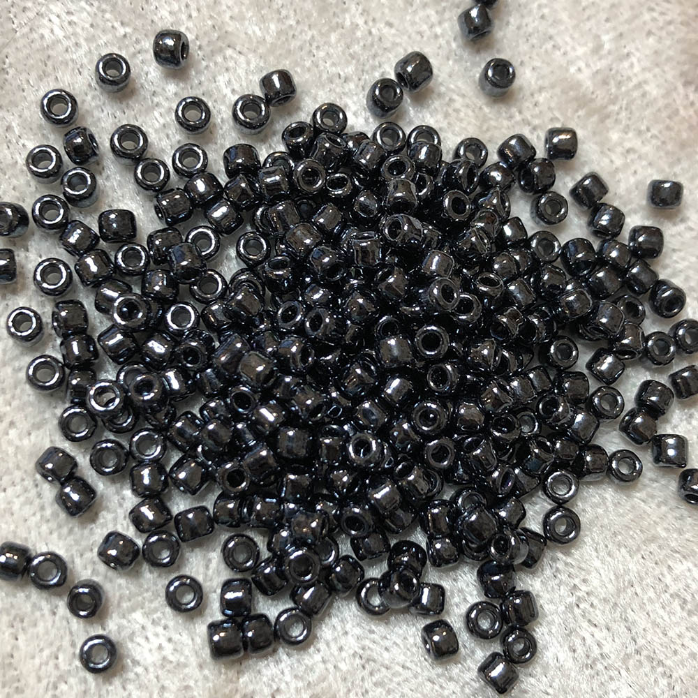 8/0 Gunmetal 451 Japanese Seed Beads