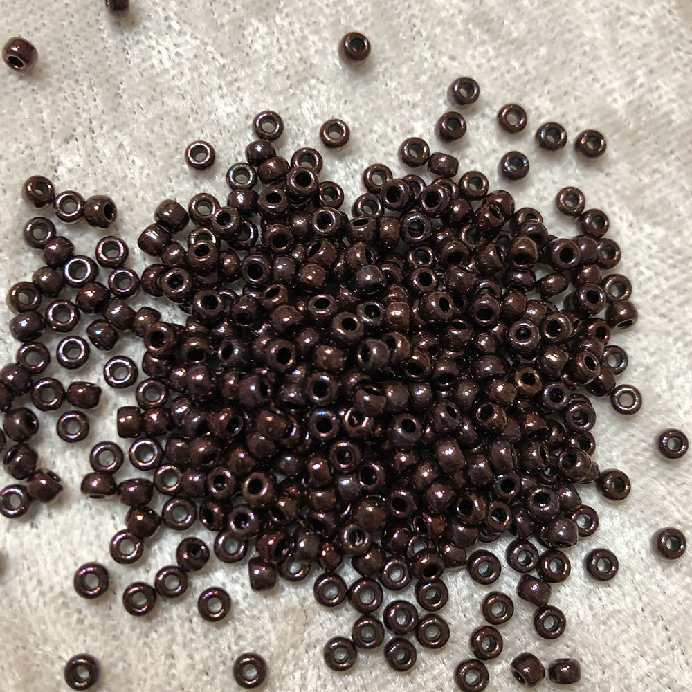 8/0 Metallic Dark Raspberry 460 Japanese Seed Beads