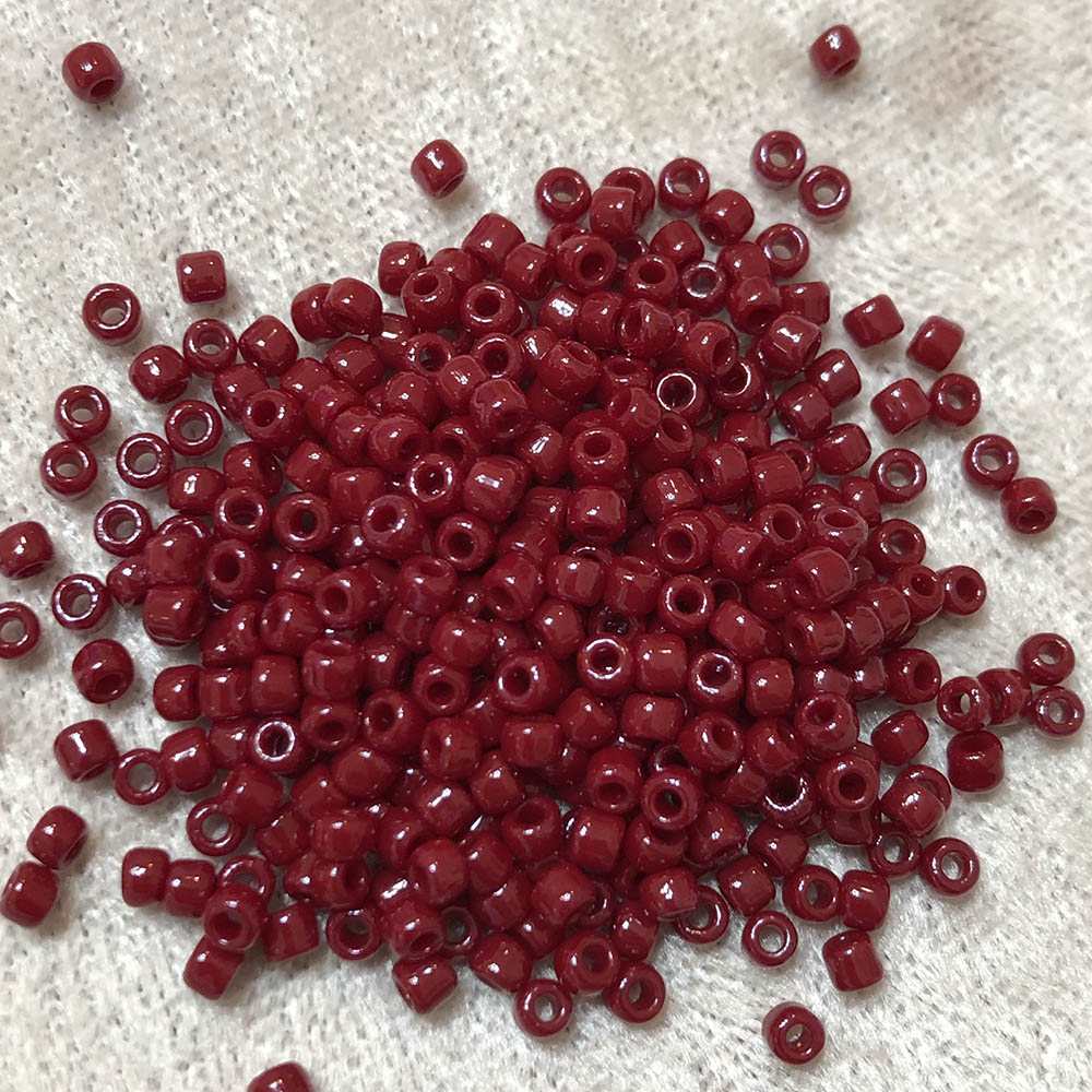 8/0 Opaque Dark Garnet Luster 425 Japanese Seed Beads