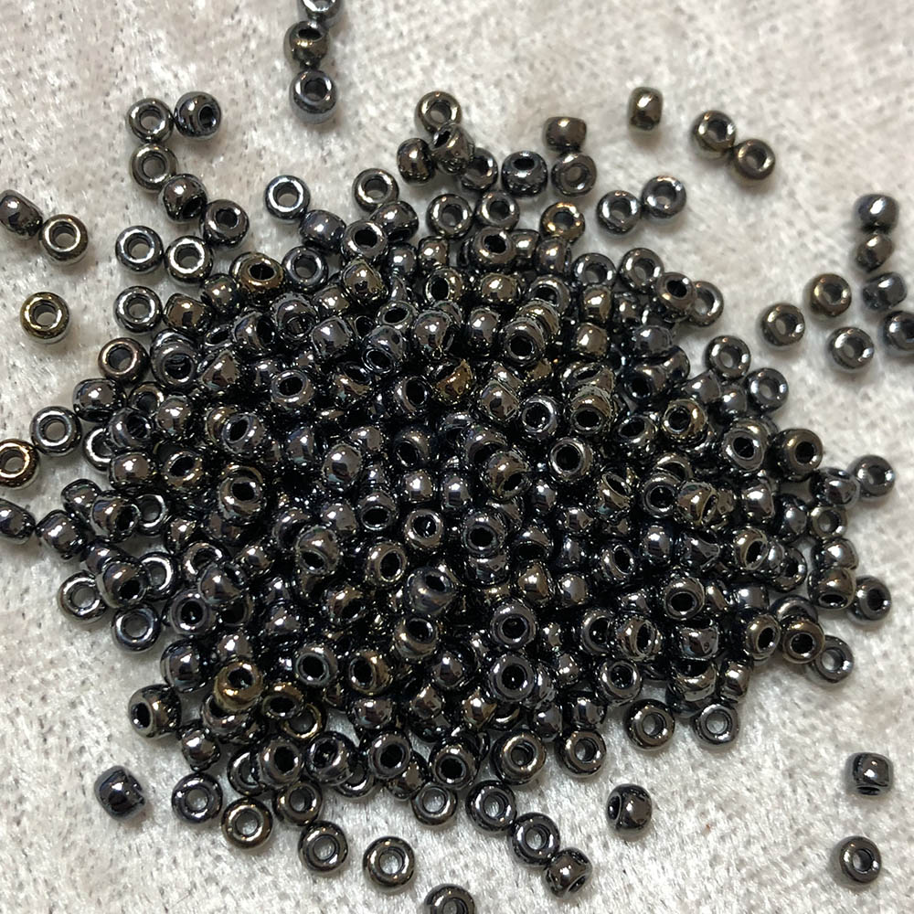 8/0 Metallic Gun Metal 460N Japanese Seed Beads