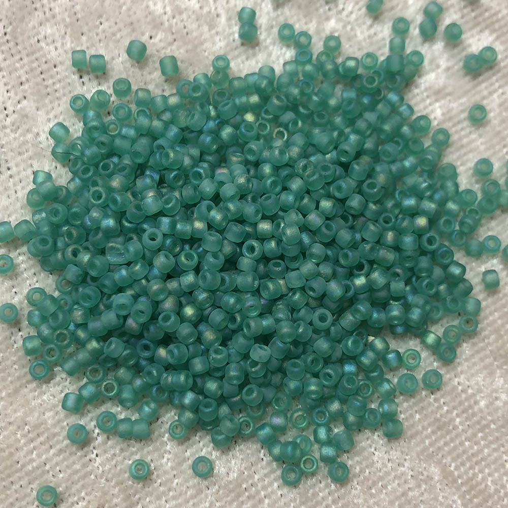 11/0 Transparent Matte Green AB F259 Japanese Seed Beads