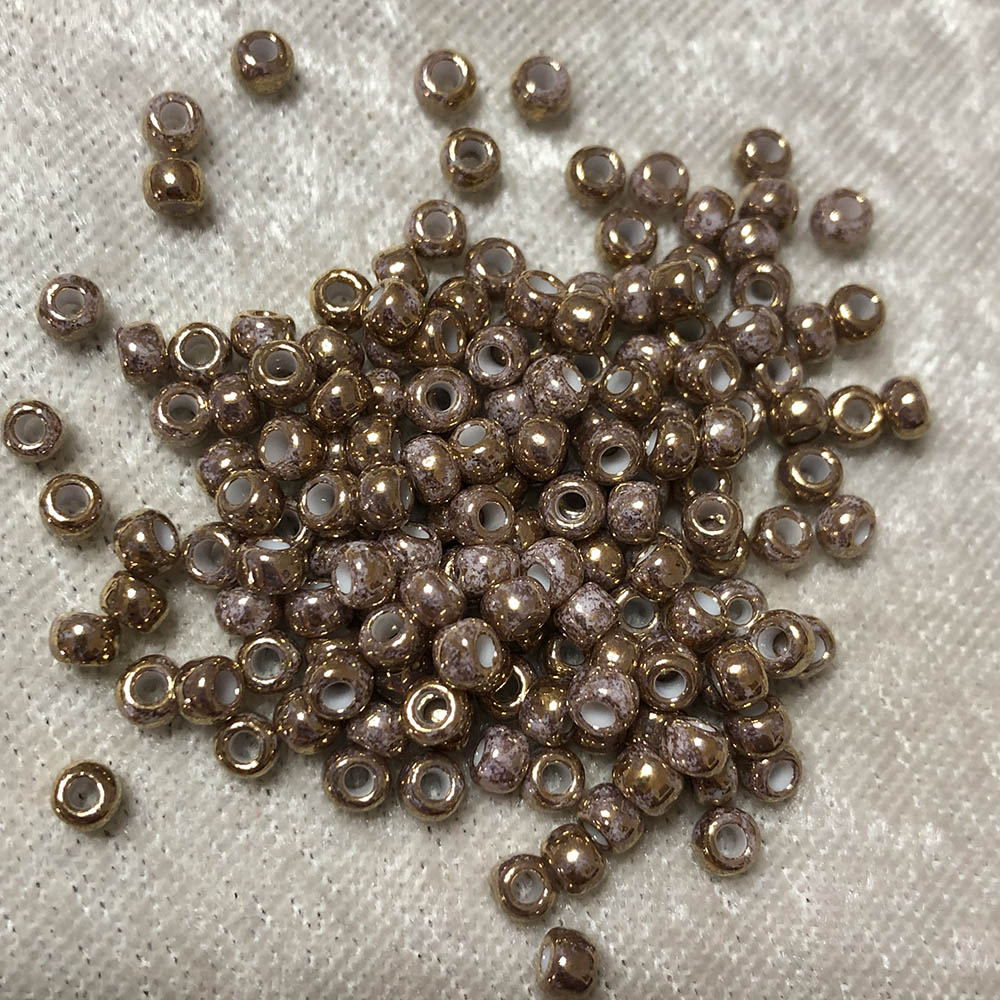 6/0 Gilded Marble White 1700 Japanese Seed Beads