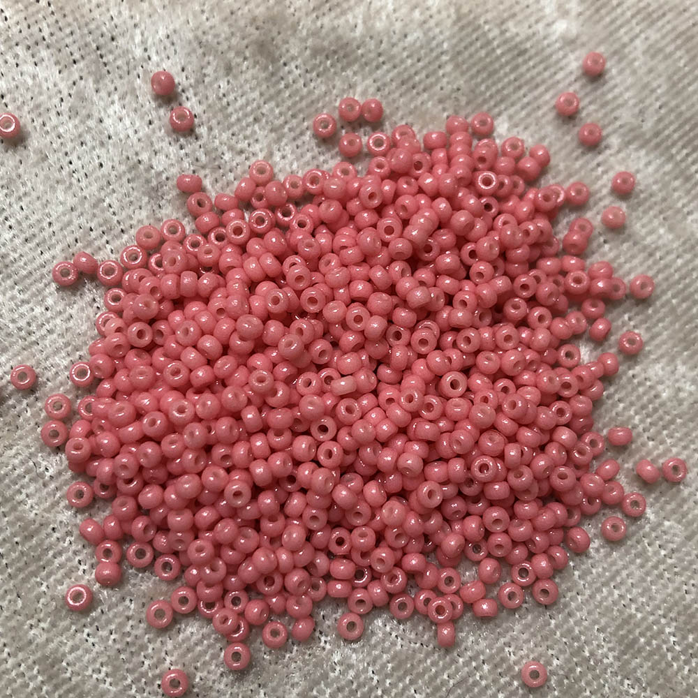 11/0 Duracoat Opaque Carnation D4465 Japanese Seed Beads