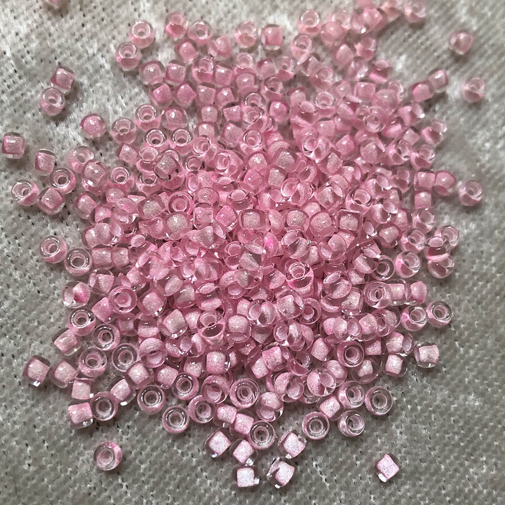 8/0 Reflective Pink 2507 Japanese Seed Beads