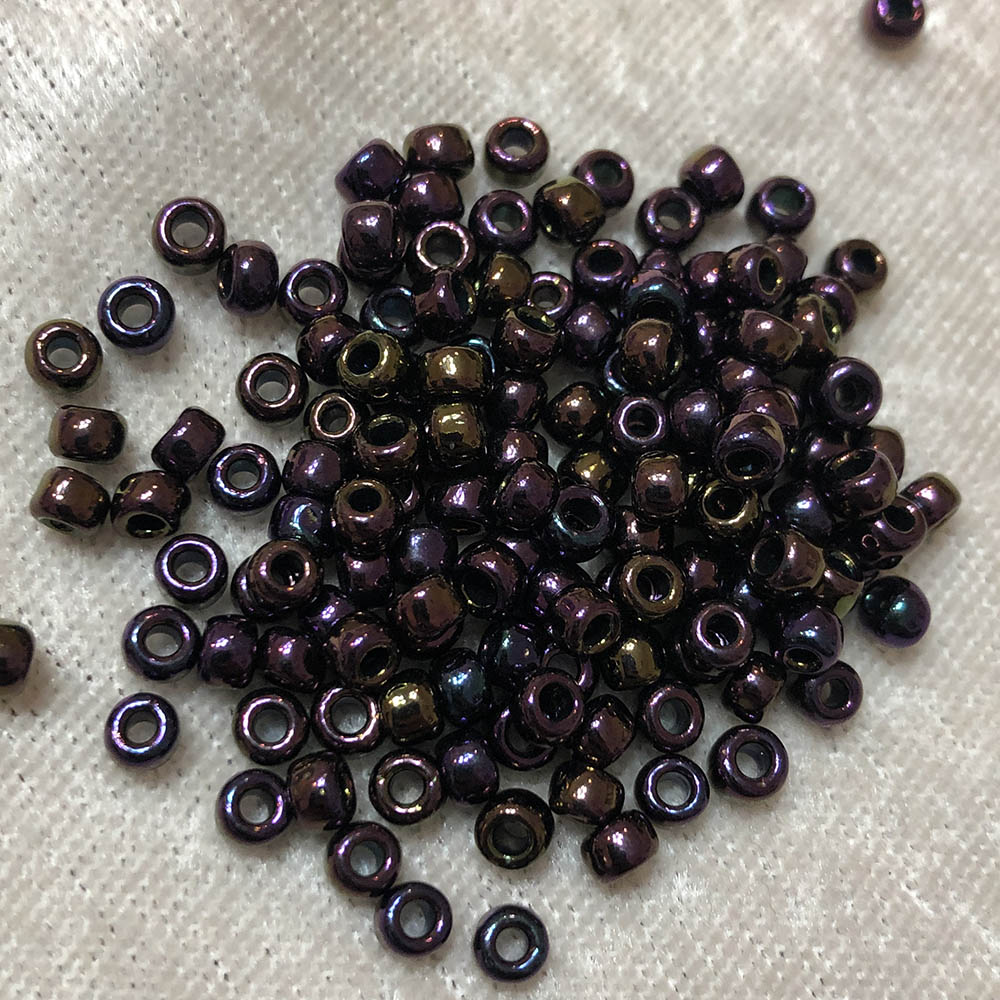 6/0 Metallic Dark Plum Iris 454 Japanese Seed Beads