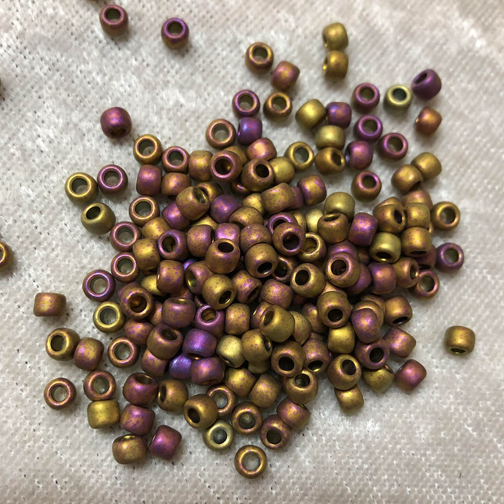 6/0 Fuchsia Lime Gold Iris F460S Japanese Seed Beads